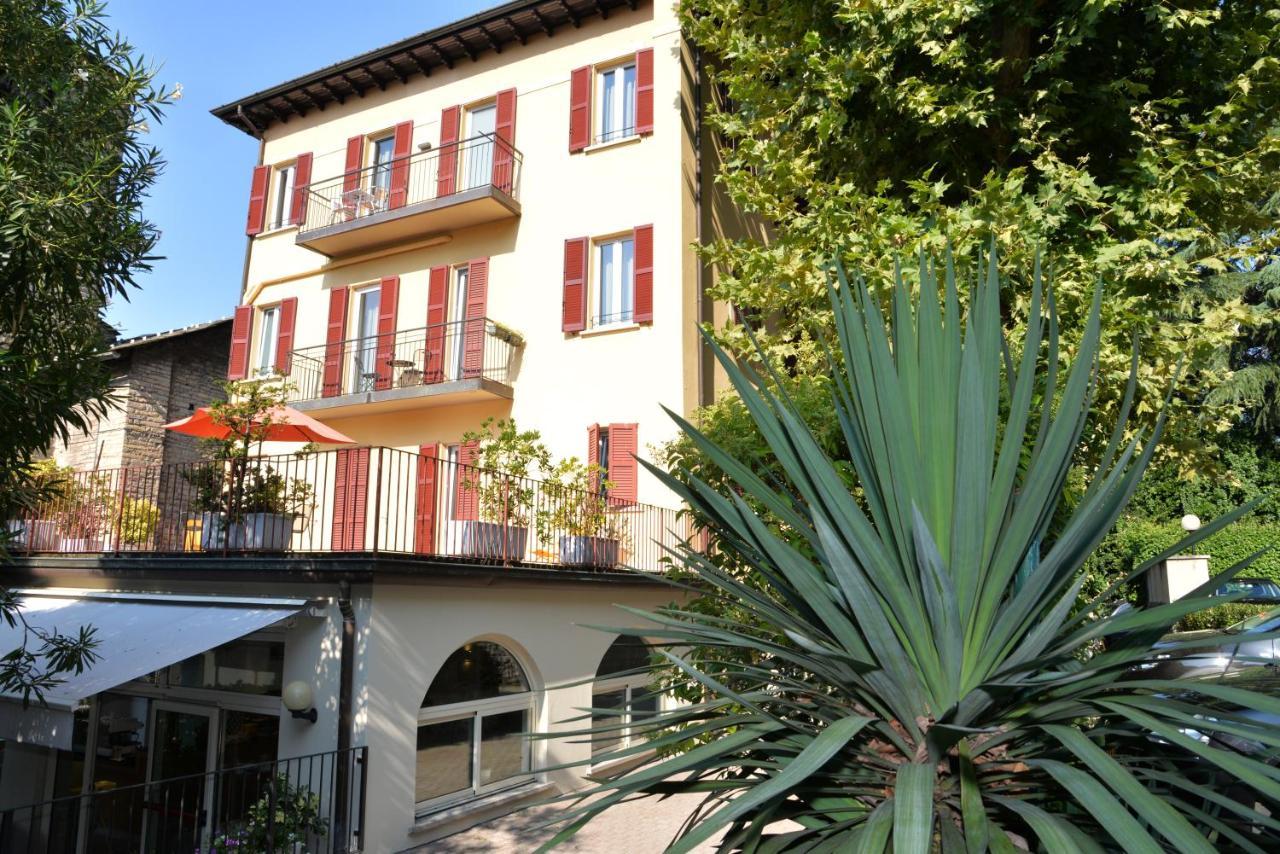 Hotel Quarcino Como Eksteriør bilde