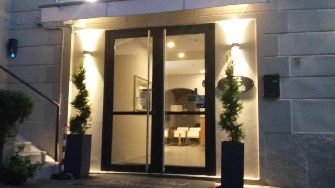 Hotel Quarcino Como Eksteriør bilde